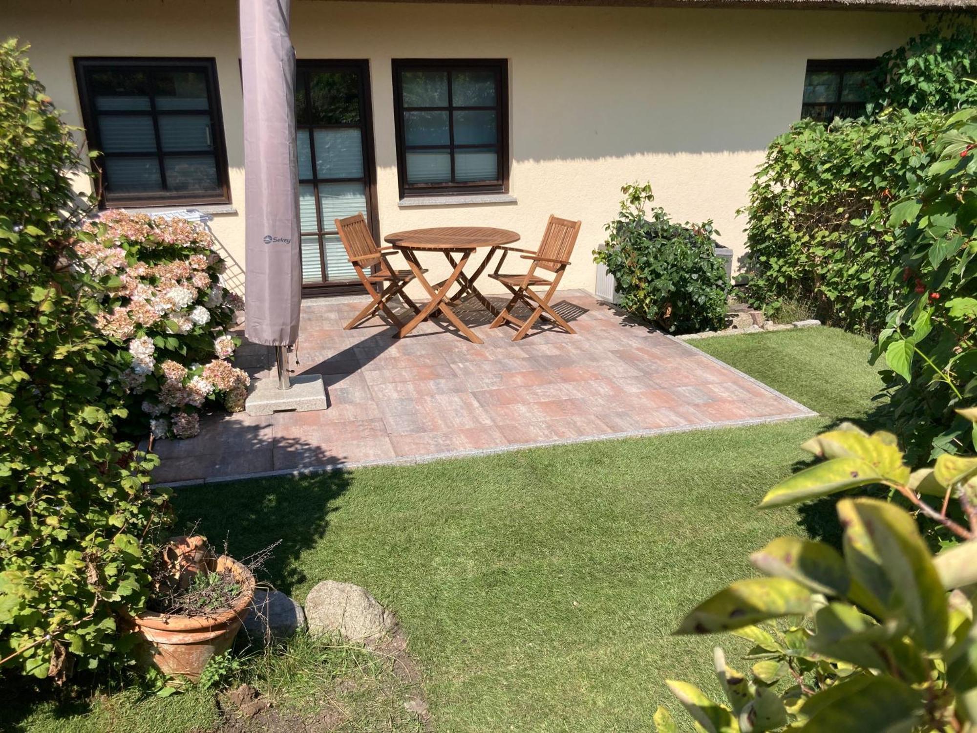 Zum Froschkoenig Apartamento Ahrenshoop Exterior foto